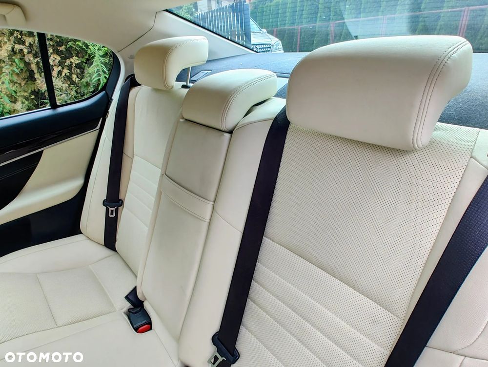 Lexus GS 200t / 300 Elegance - 8