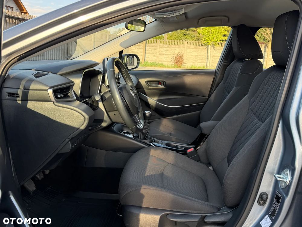 Toyota Corolla 1.5 Comfort - 18