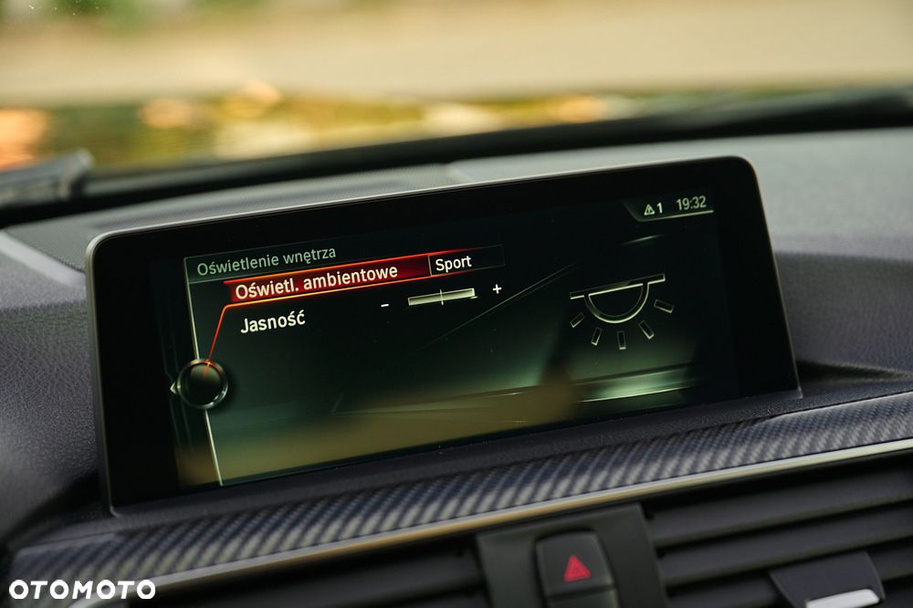BMW M3 DKG Competition - 36
