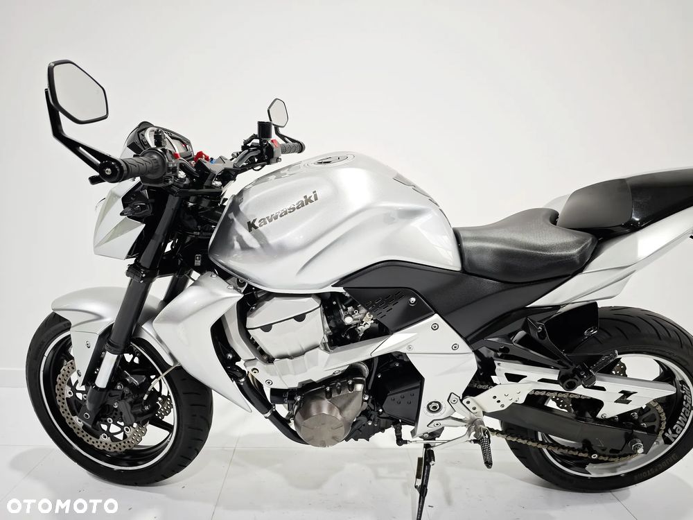 Kawasaki Z - 12