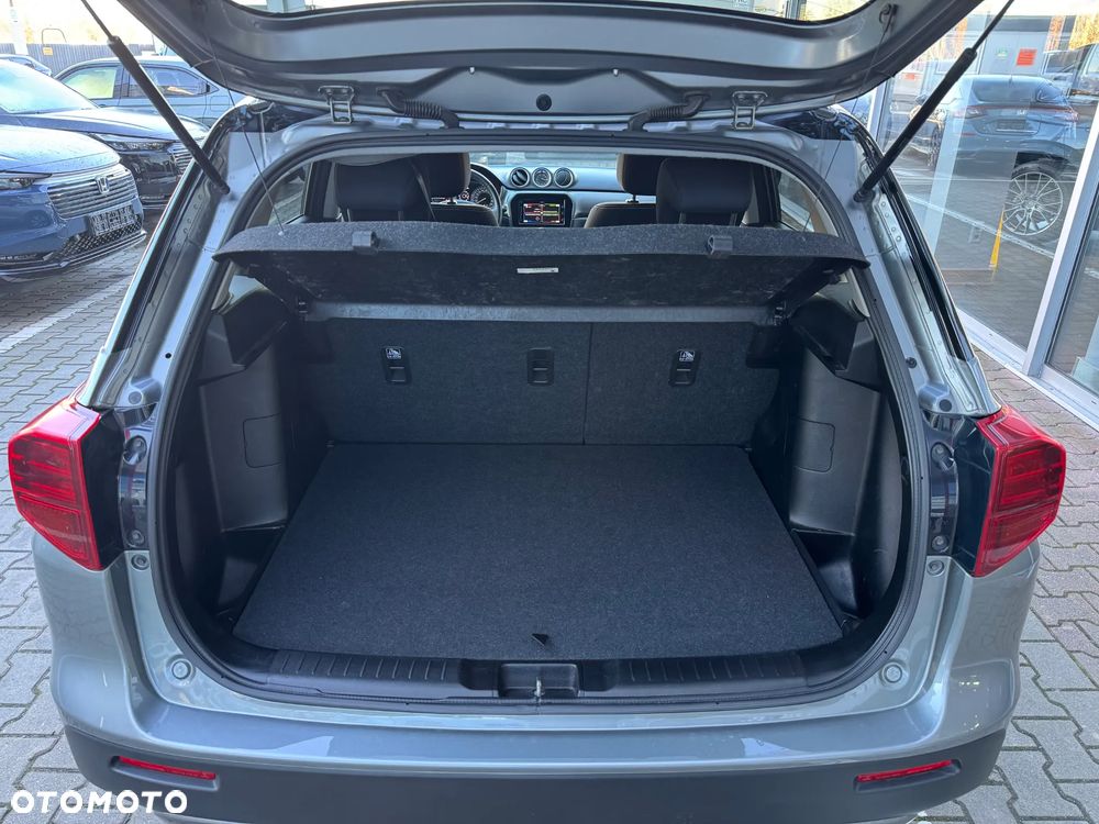 Suzuki Vitara 1.4 Boosterjet Premium 2WD - 18