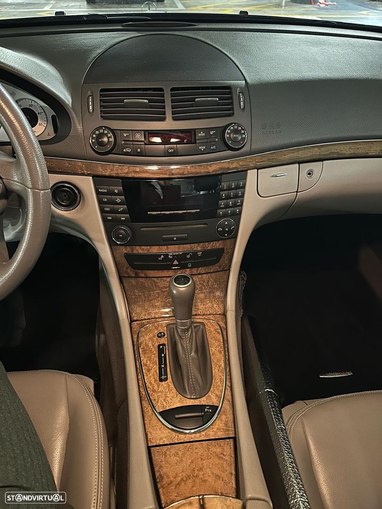 Mercedes-Benz E 220 T CDI Auto Avantgarde - 10