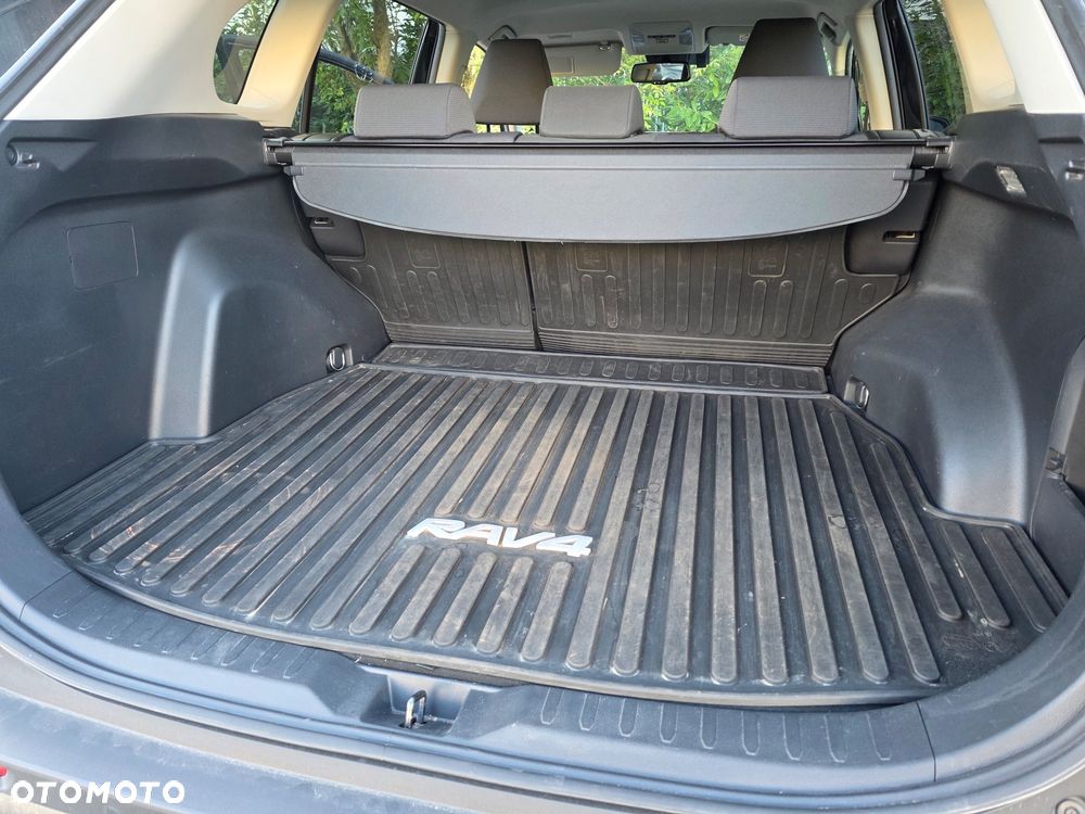 Toyota RAV4 2.5 Hybrid Comfort 4x2 - 13
