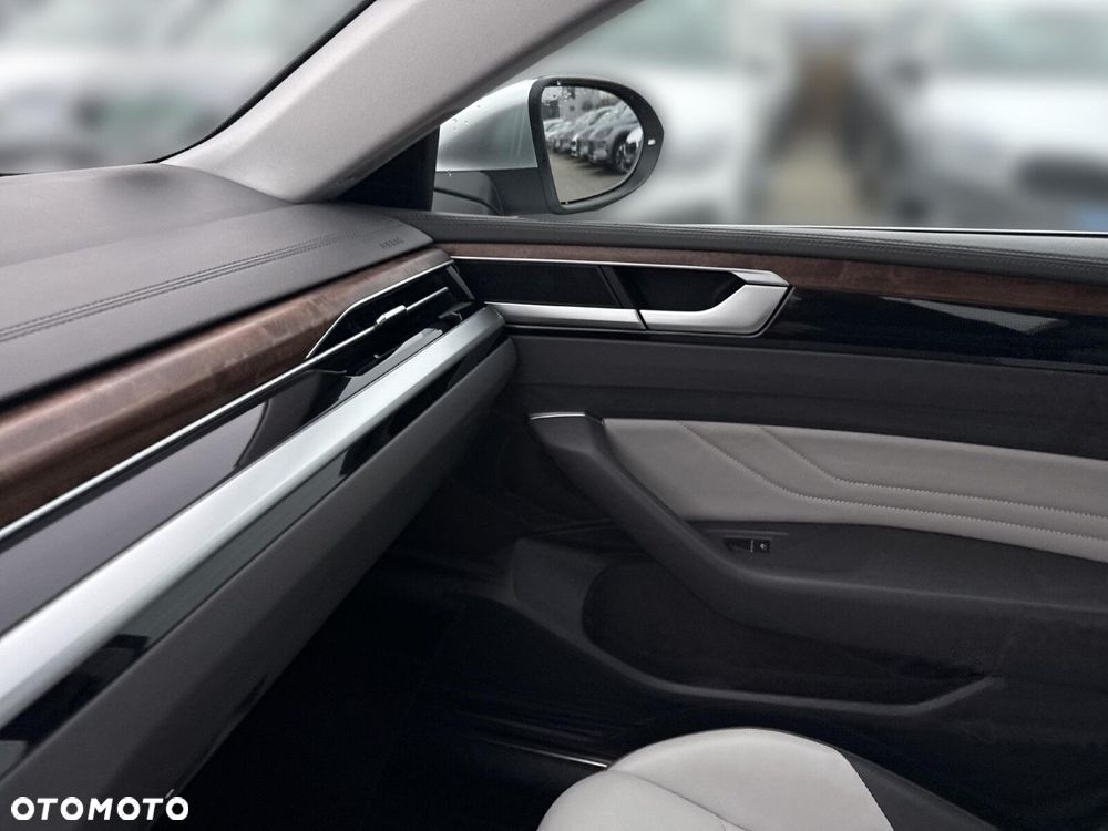 Volkswagen Arteon 2.0 TDI Elegance DSG - 27