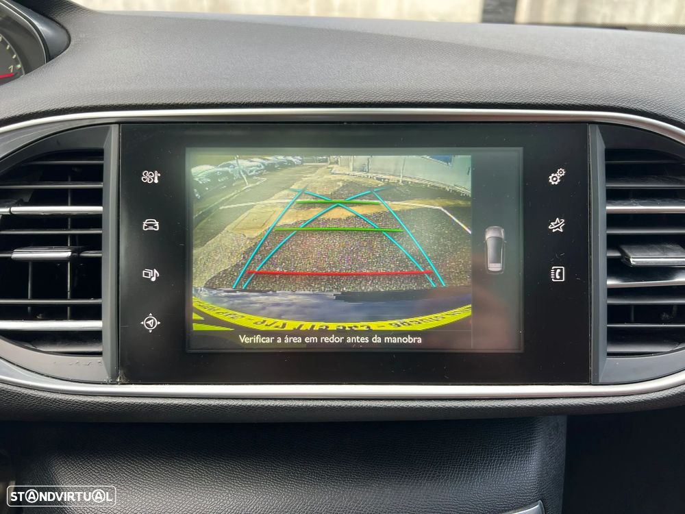 Peugeot 308 SW BlueHDi 120 Stop & Start Allure - 21