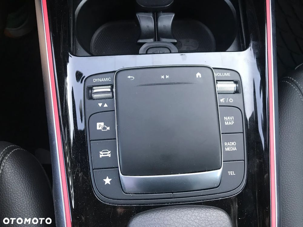 Mercedes-Benz EQB 300 66.5kWh 4-Matic Progressive - 23