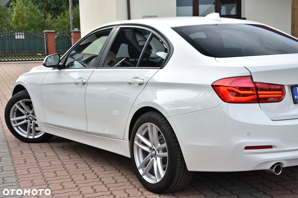 BMW Seria 3 - 11