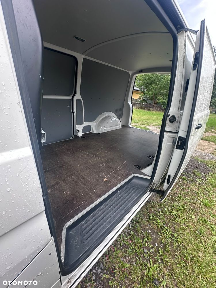 Volkswagen Transporter - 19