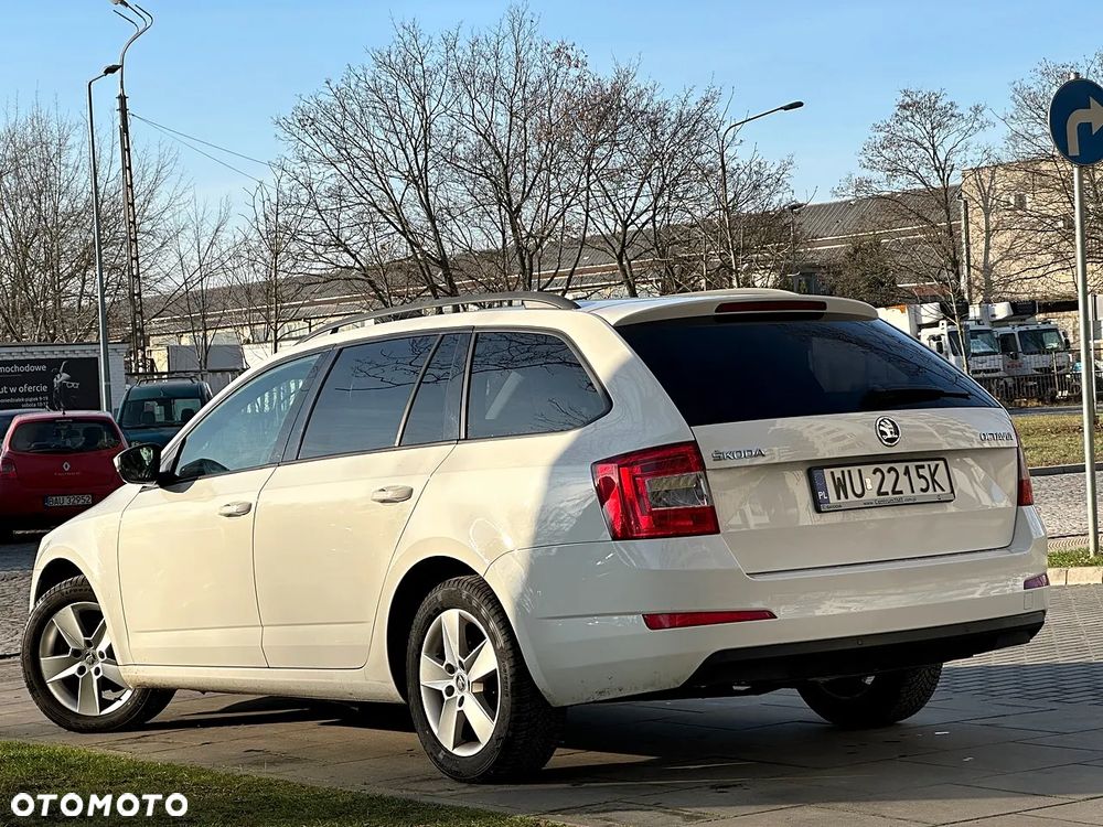 Skoda Octavia 1.6 TDI Ambition - 4