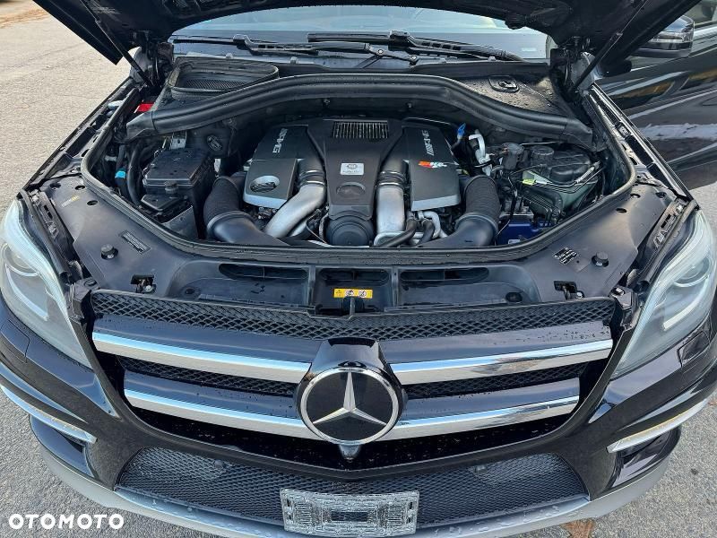 Mercedes-Benz GL - 9