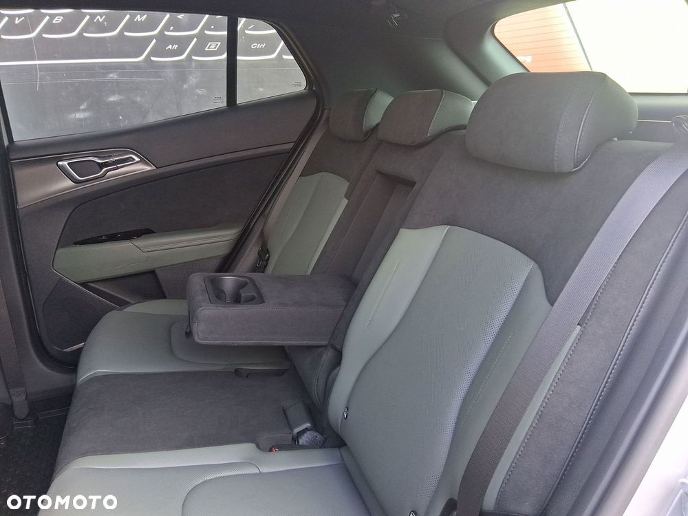 Kia Sportage 1.6 T-GDI Anniversary 2WD DCT - 16