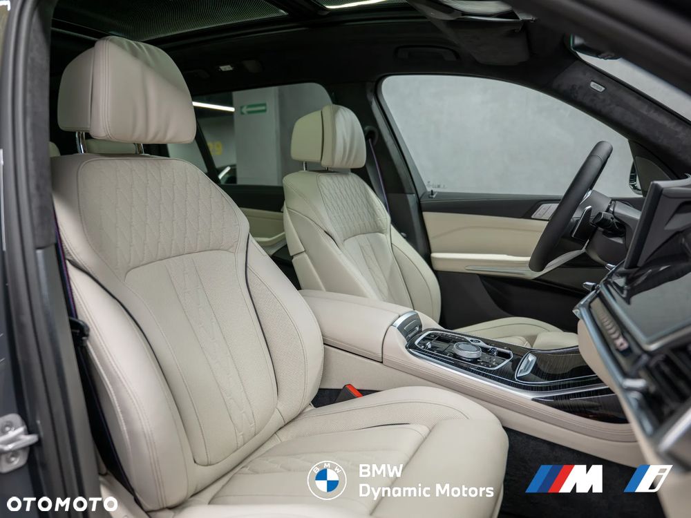 BMW X7 xDrive40d - 26