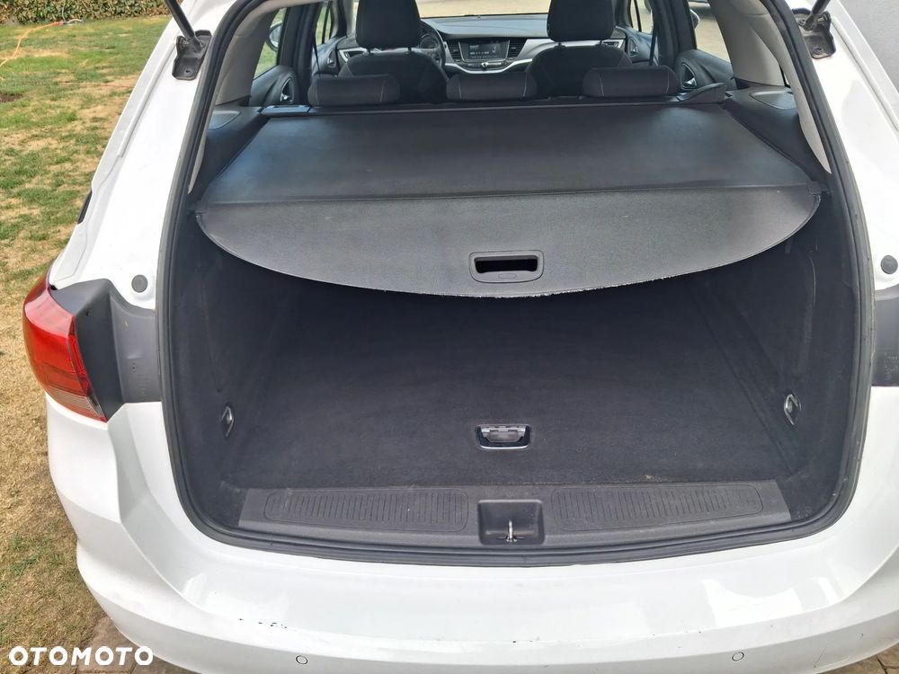 Opel Astra 1.4 Turbo Dynamic - 23