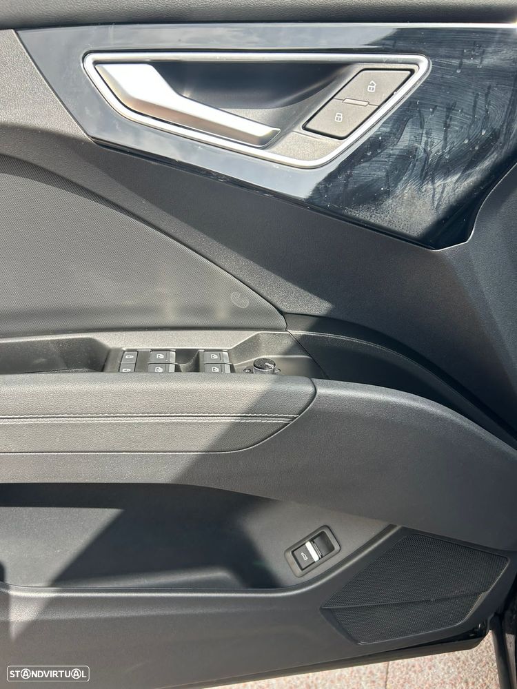 Audi Q4 e-tron 40 82 kWH - 12