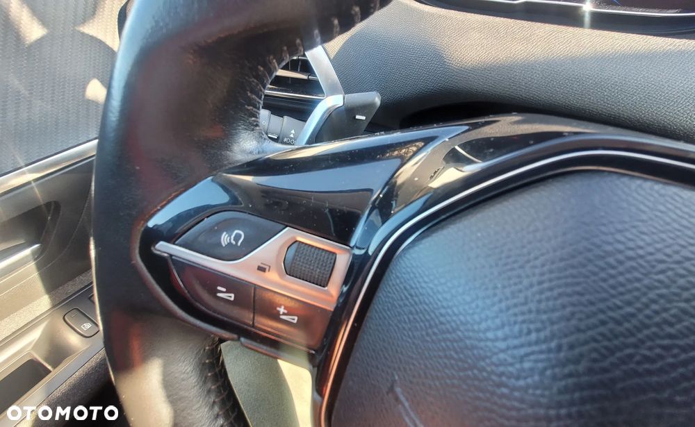 Peugeot 5008 BlueHDI 130 EAT8 Active Business-Paket - 20