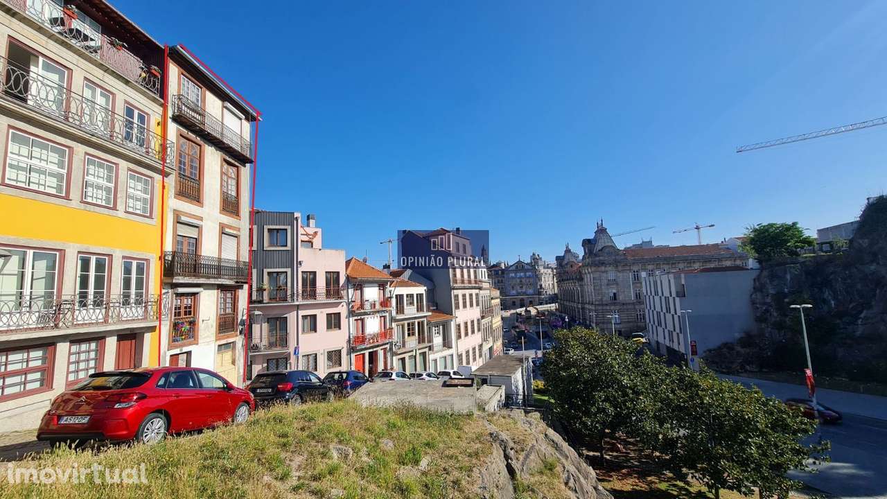 Investimento Premium na Zona Histórica da Porto - Grande imagem: 3/22
