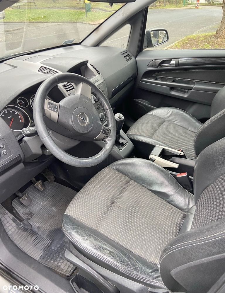Opel Zafira 1.8 Easytronic Cosmo - 6