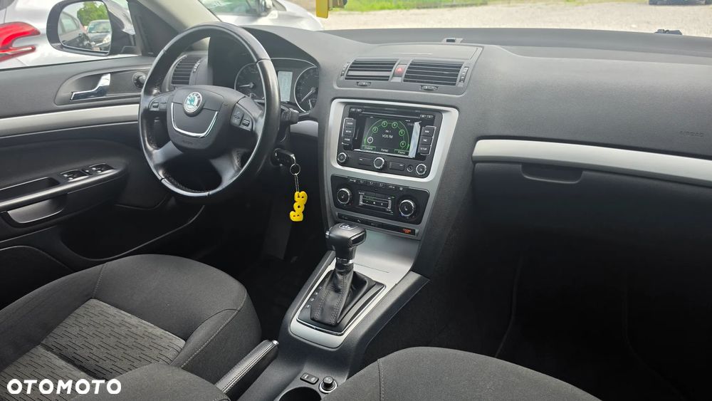 Skoda Octavia 1.6 TDI DPF DSG Ambition - 13