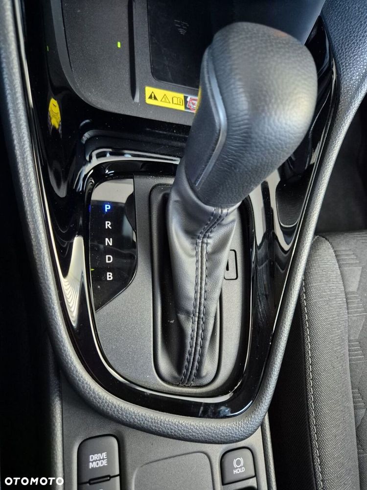Toyota Yaris Hybrid 1.5 Style - 24
