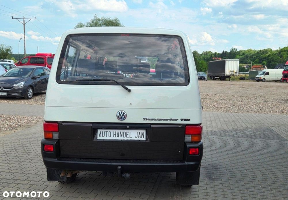 Volkswagen Transporter - 29
