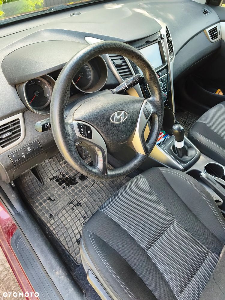 Hyundai i30 i30cw 1.6 CRDi Trend - 14