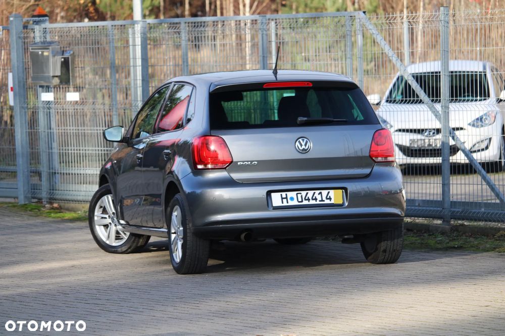 Volkswagen Polo 1.2 TSI MATCH - 13
