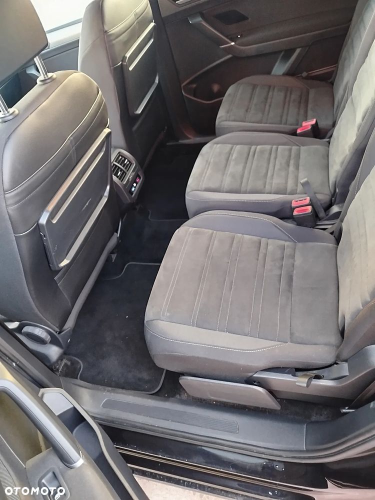 Volkswagen Touran 2.0 TDI SCR DSG Comfortline - 8