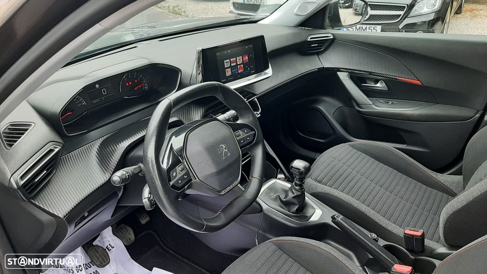 Peugeot 2008 1.2 PureTech Active Pack - 26