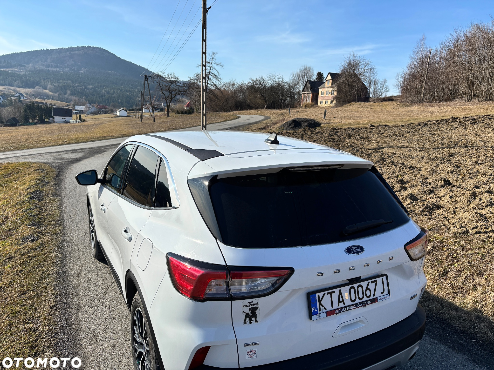 Ford Kuga 2.5P PHEV FWD Graphite Tech Edition e-CVT - 3