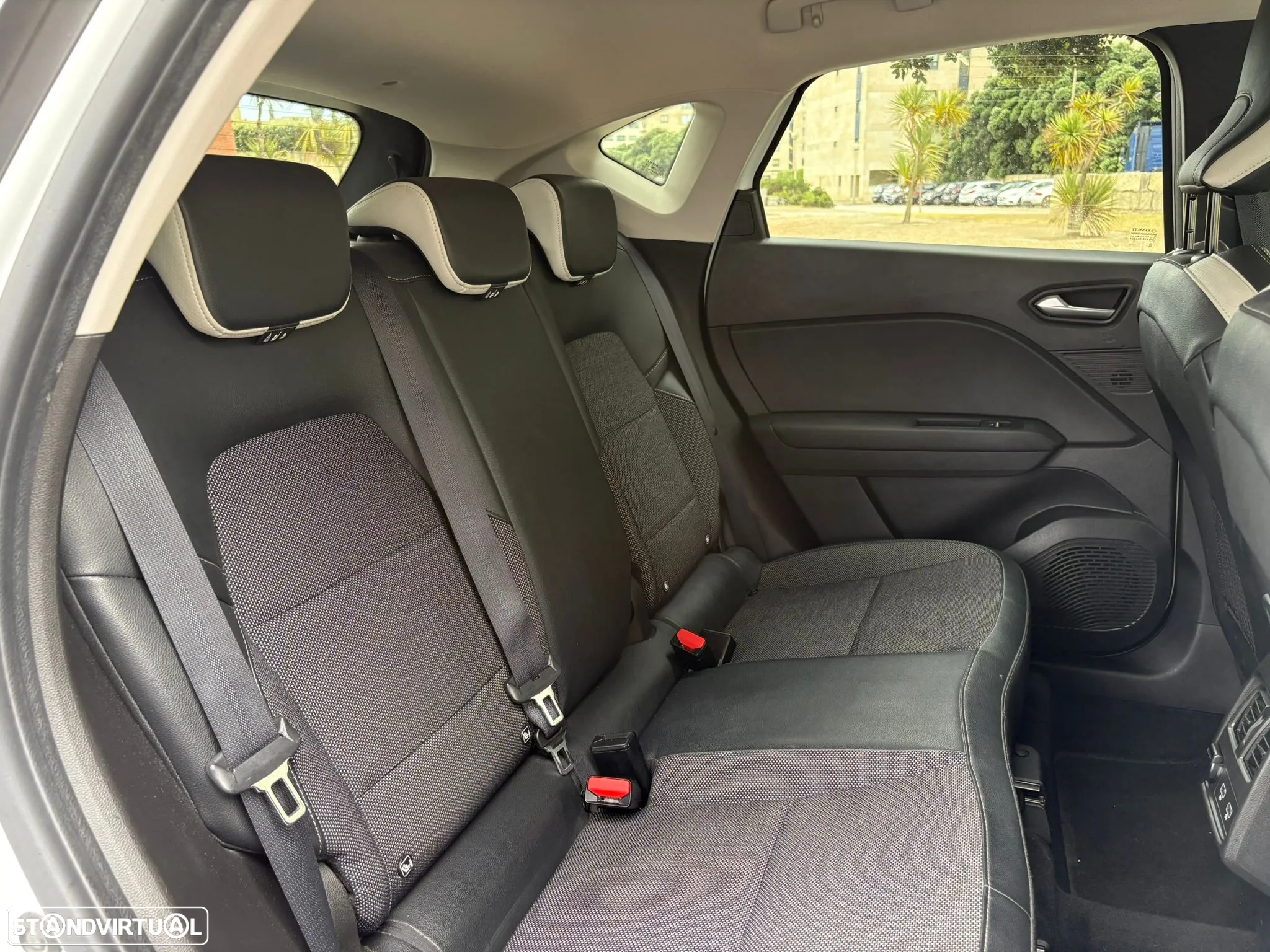 Renault Captur 1.0 TCe Intens Bi-Fuel - 9
