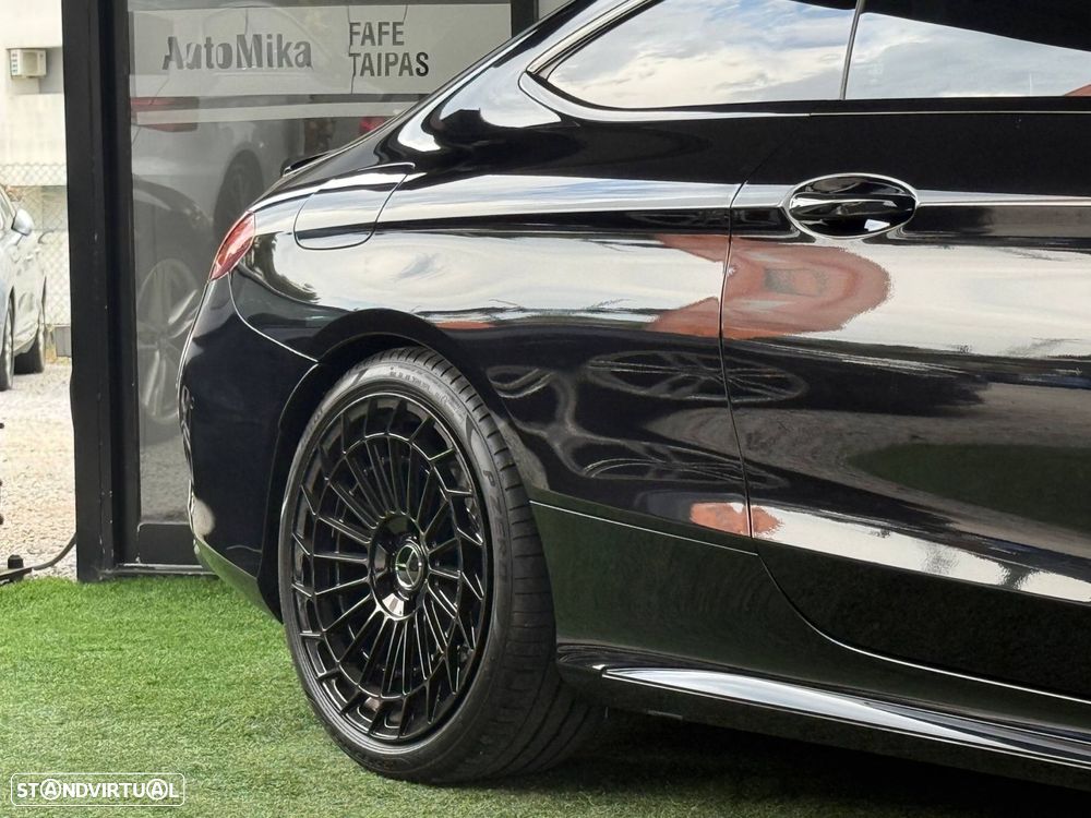 Mercedes-Benz C 200 AMG Line - 16