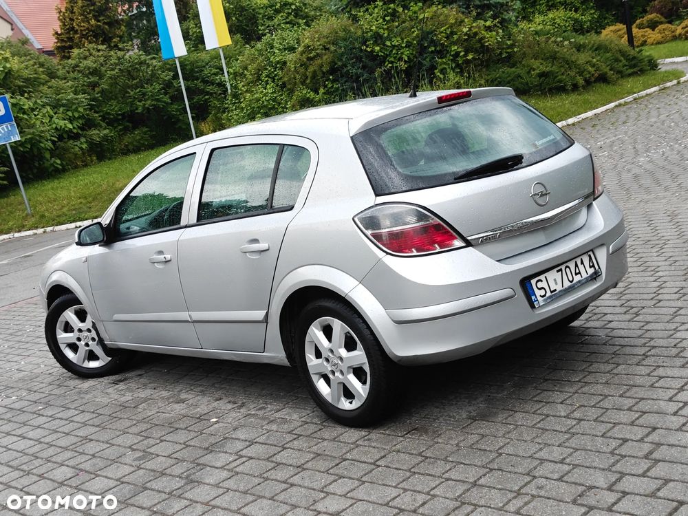 Opel Astra 1.6 Cosmo - 10