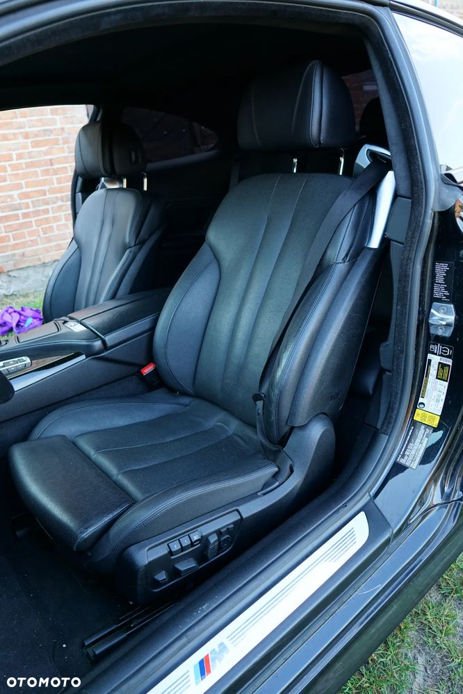 BMW Seria 6 640i xDrive Edycja M Sport - 12