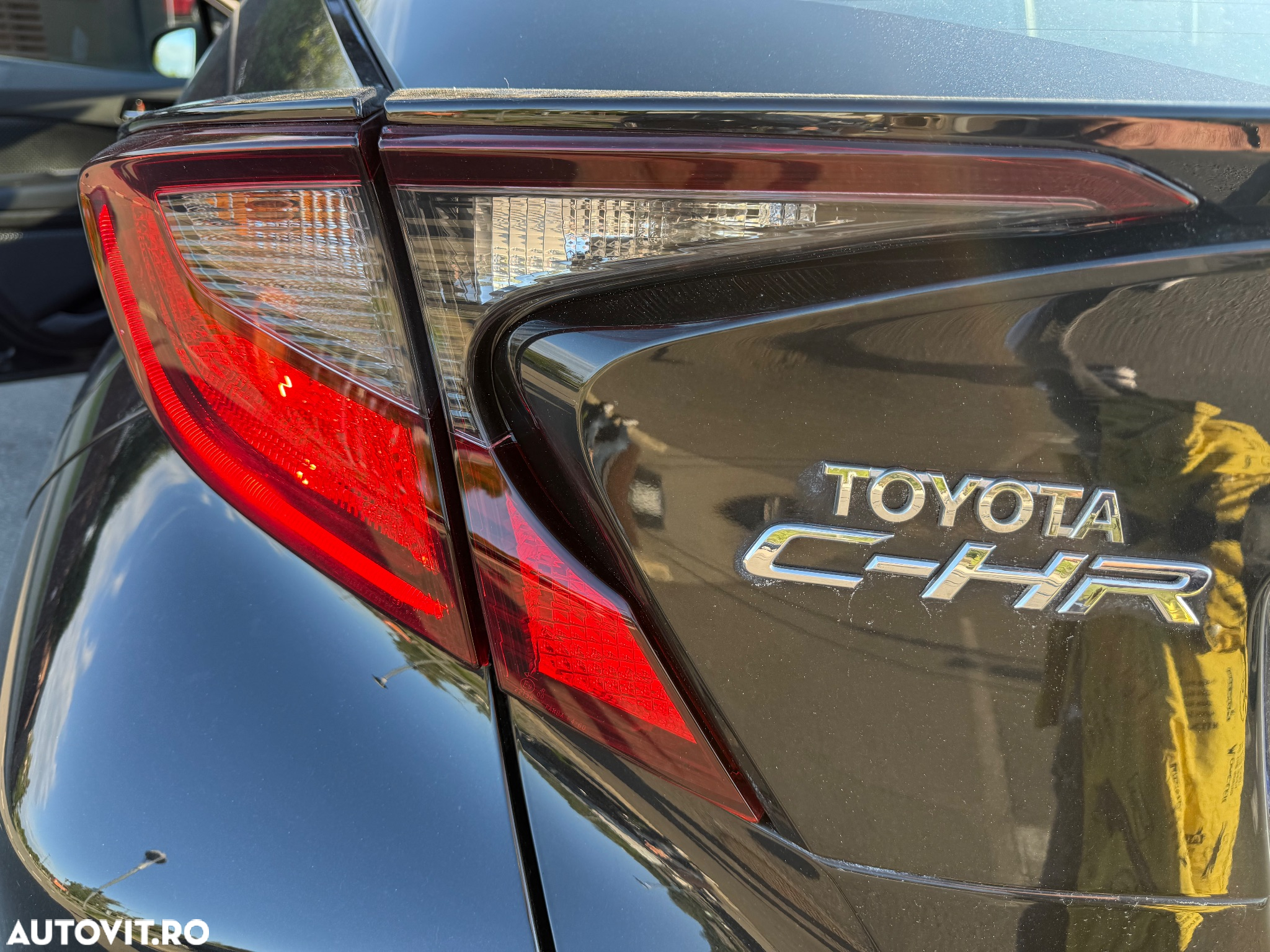 Toyota C-HR 2.0 HSD 184 CP 4x2 CVT C-ult Style - 34