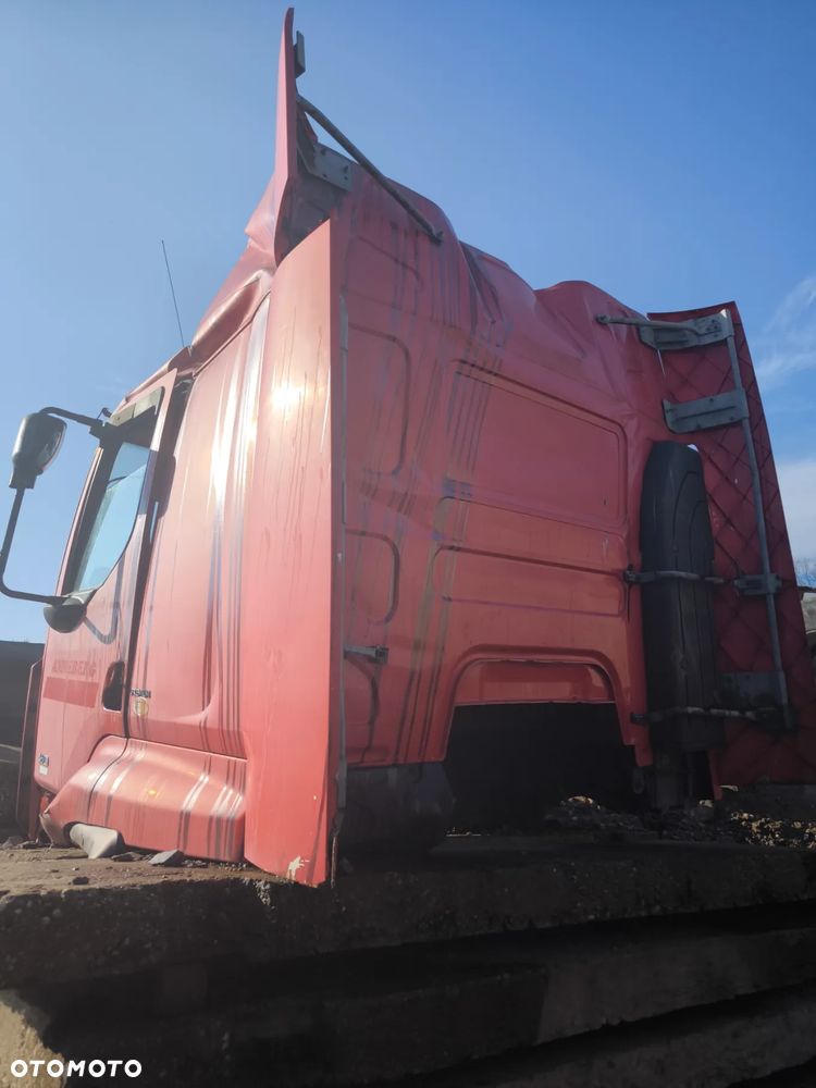 Kabina Renault Premium DXI - 4