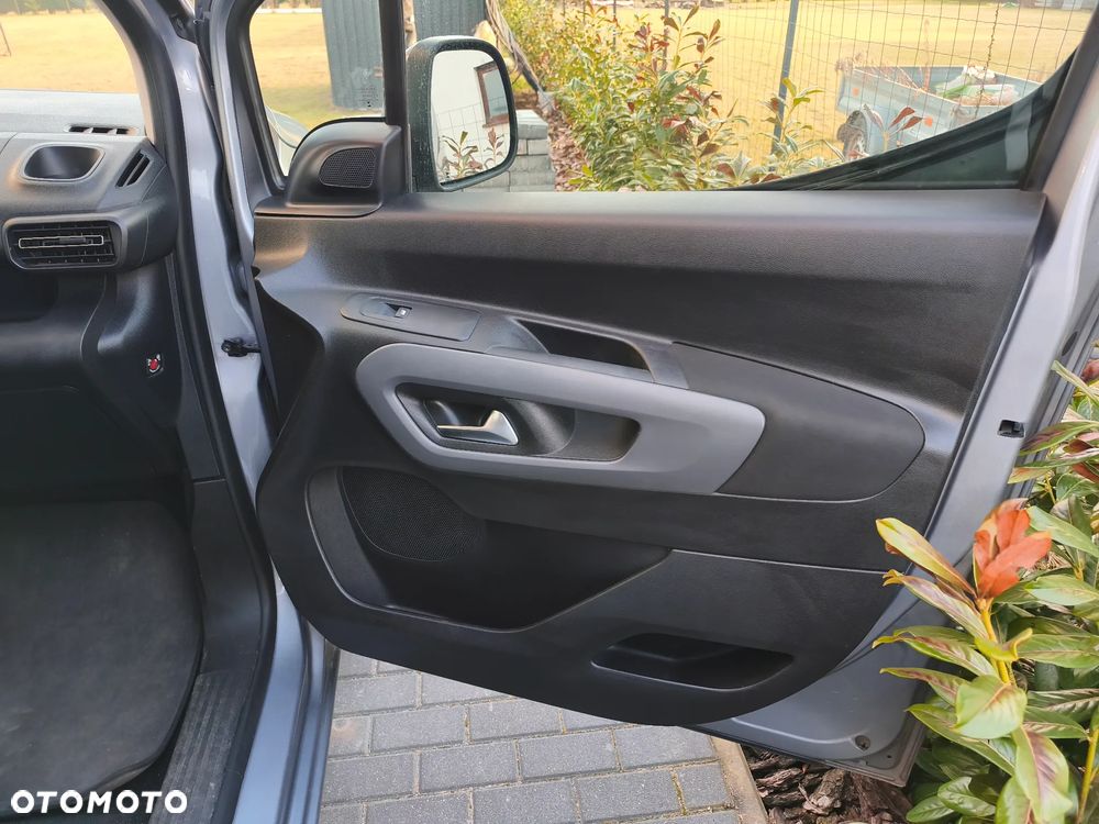 Toyota Proace City Verso 1.5 D-4D Family - 15