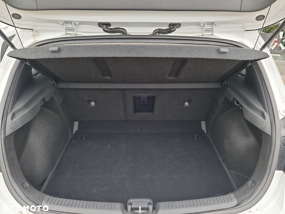 Hyundai i30 1.5 T-GDI 48V Smart DCT - 35