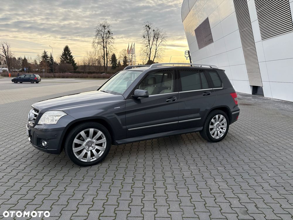 Mercedes-Benz GLK 220 CDI DPF 4Matic BlueEFFICIENCY 7G-TRONIC - 11