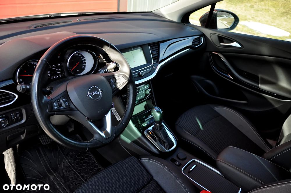 Opel Astra 1.5 D Start/Stop Automatik Design&Tech - 22