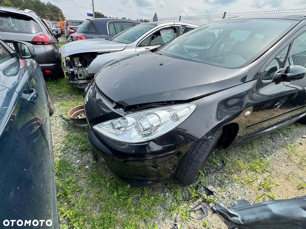Peugeot 307 2006 1.6 benzyna 80KW 109 KM - samochód na części - 3