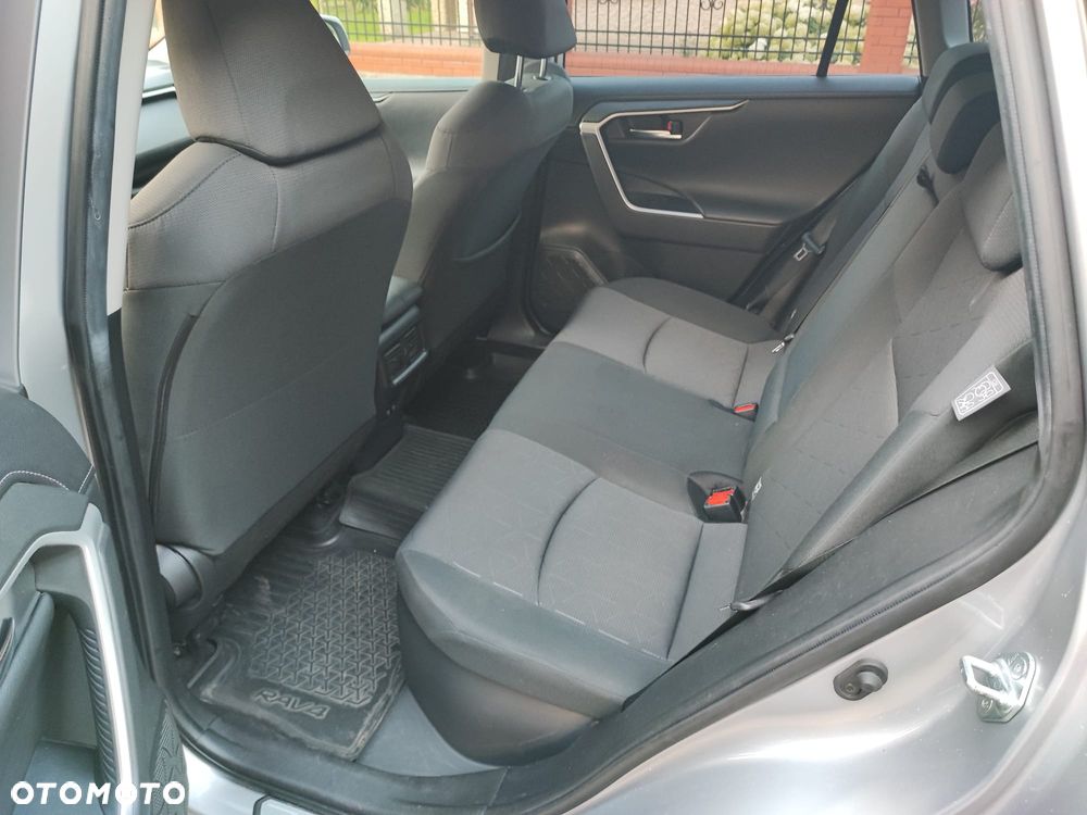 Toyota RAV4 - 32