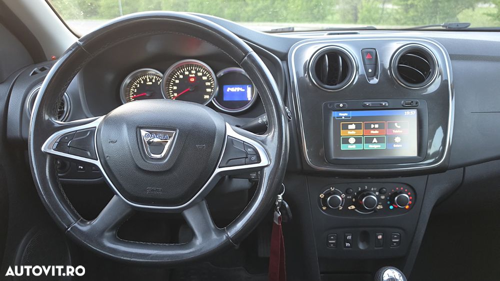 Dacia Logan 1.5 Blue dCi Laureate - 4