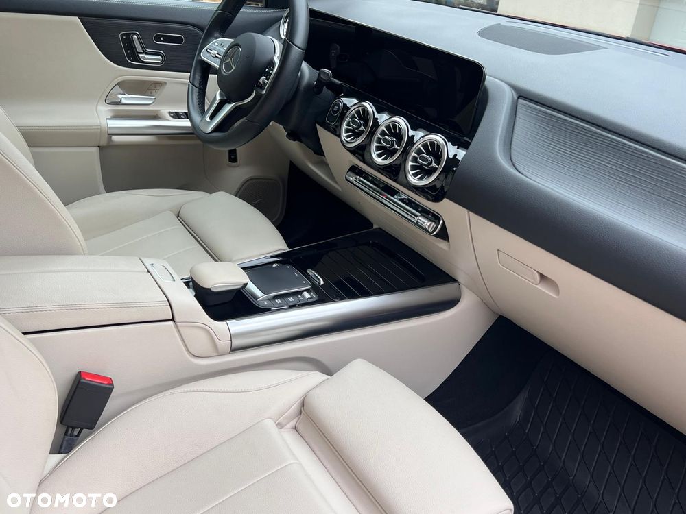 Mercedes-Benz EQA 350 66.5kWh 4-Matic Progressive - 3