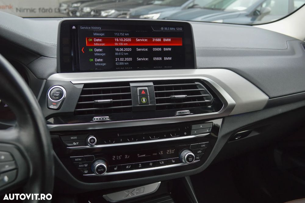 BMW X3 xDrive20d AT xLine - 23