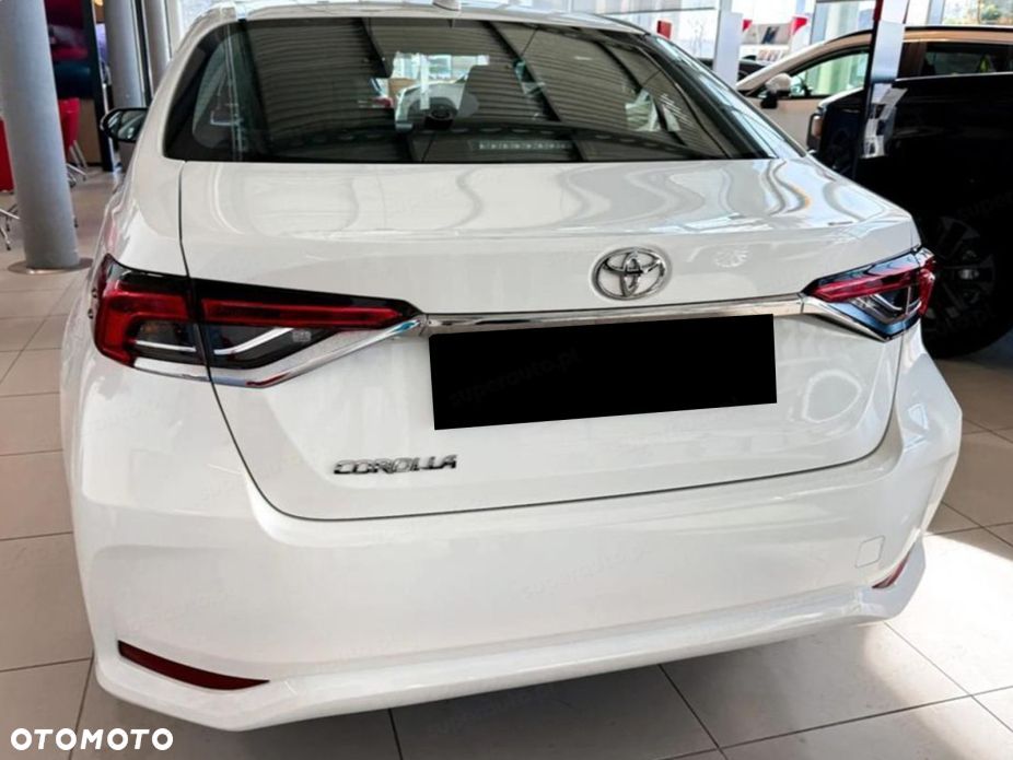 Toyota Corolla - 6