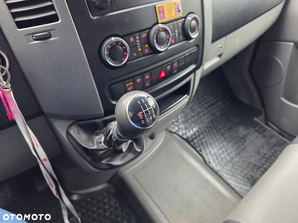 Volkswagen Crafter - 15