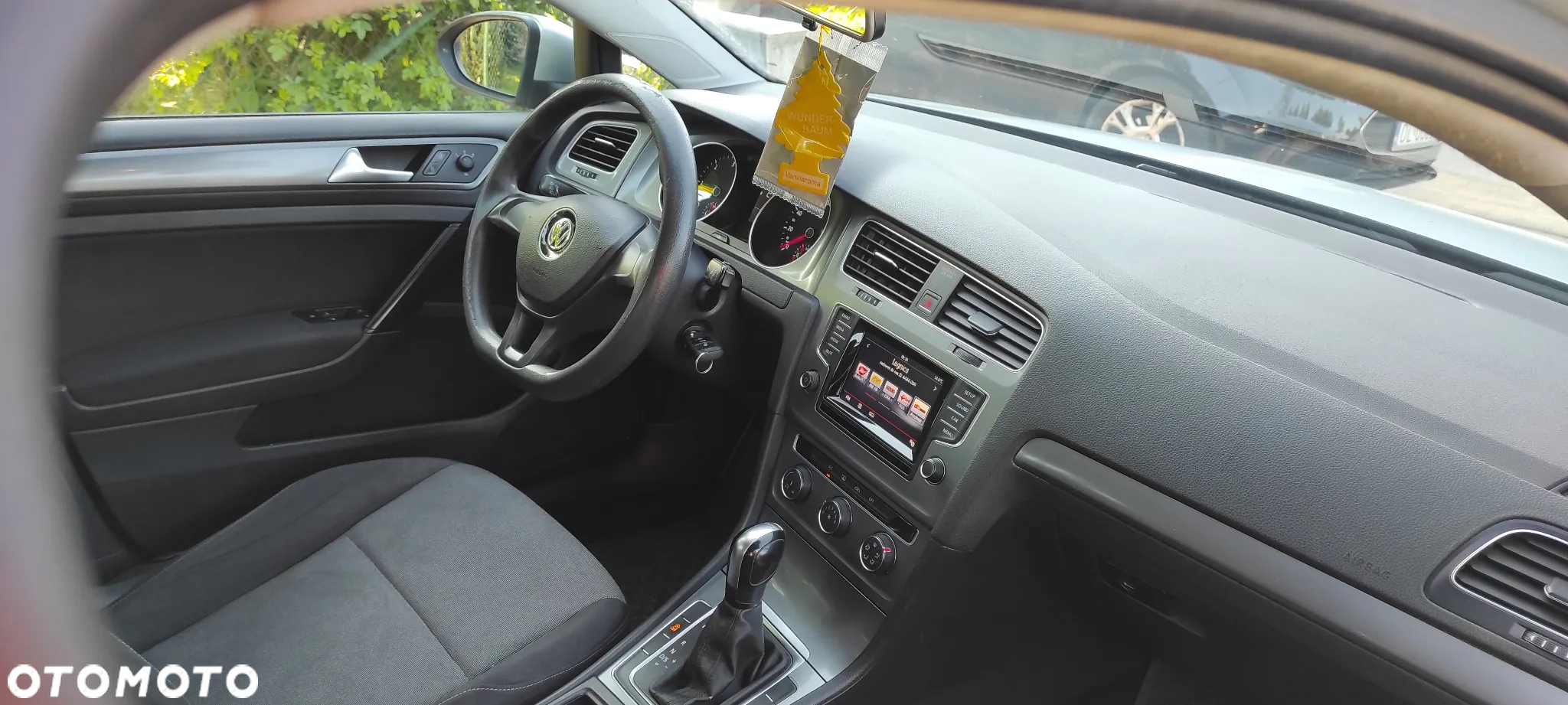 Volkswagen Golf VI 1.6 TDI Comfortline DSG - 8