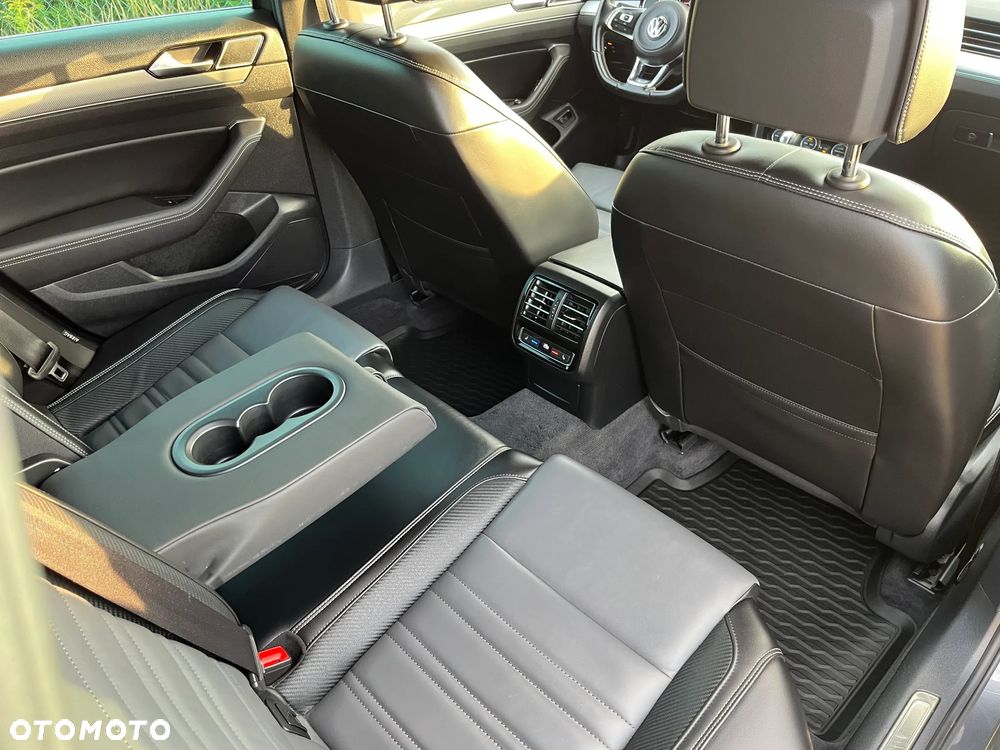 Volkswagen Passat 2.0 TDI BMT Highline DSG - 16