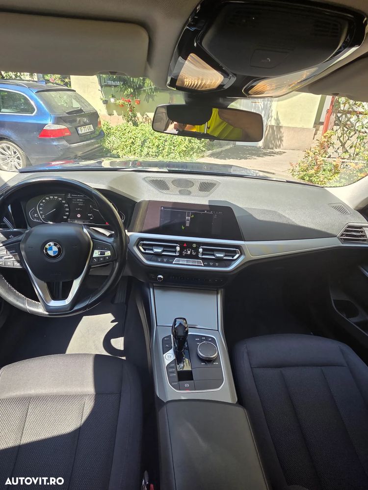 BMW Seria 3 316d AT MHEV - 6