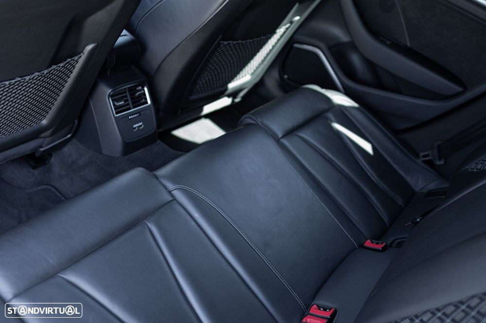 Audi RS3 Sportback TFSI quattro S tronic - 43